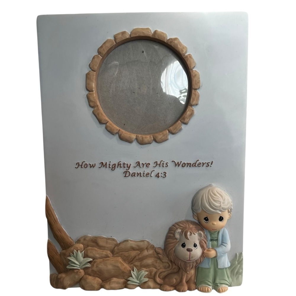 2007 Precious Moments Collectible Picture Frame EUC